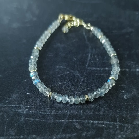 Labradorite adjustable bracelet in gold vermeil silver