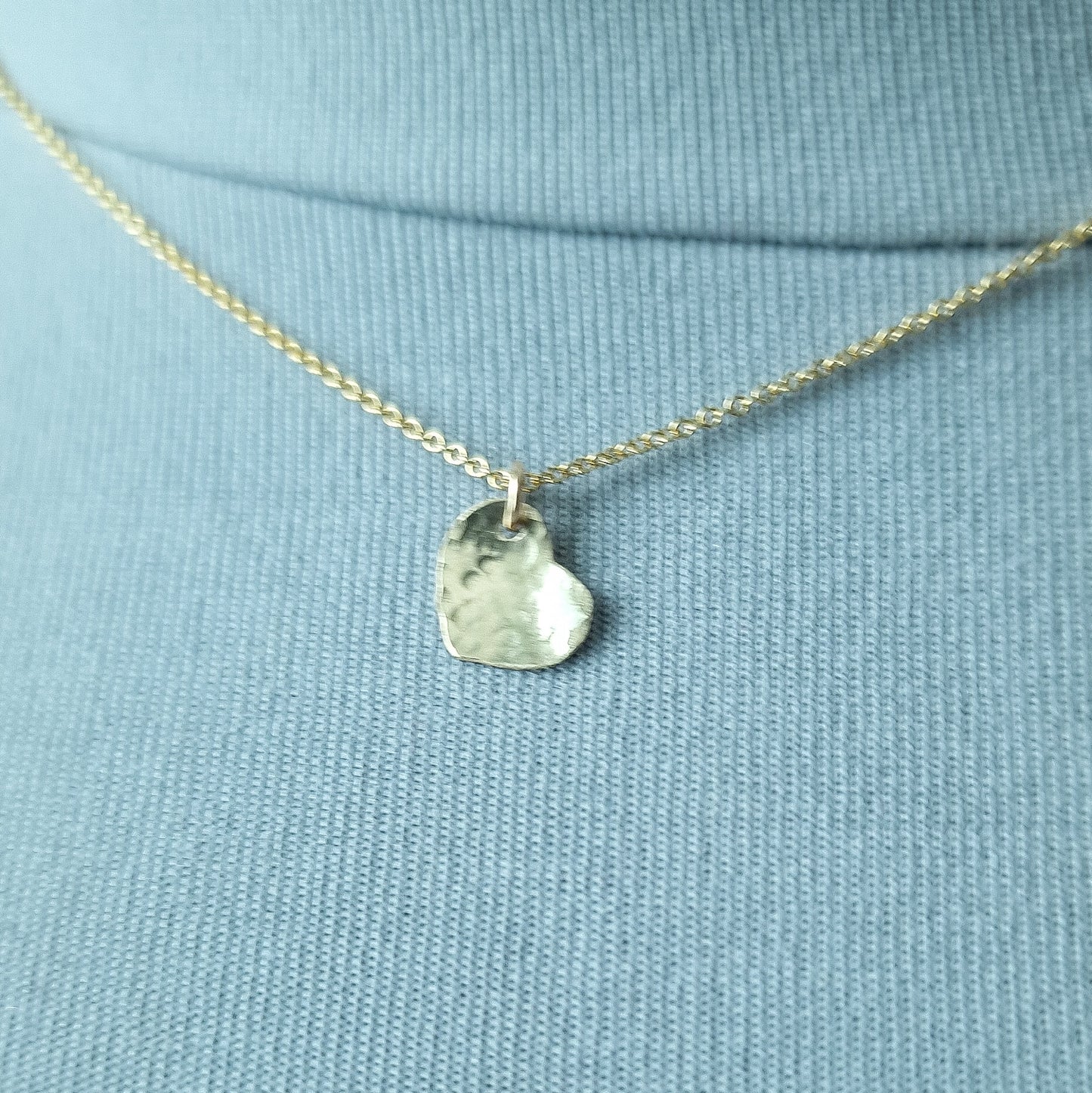 Dainty gold filled heart pendant necklace