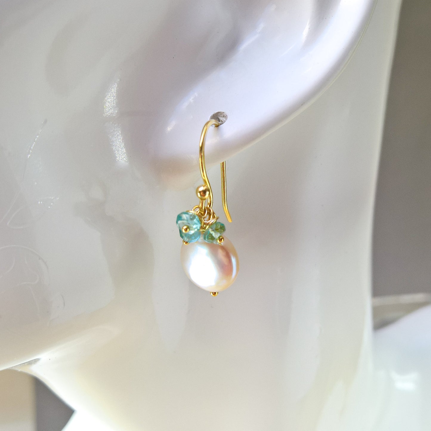 Pearl and Apatite drop earrings