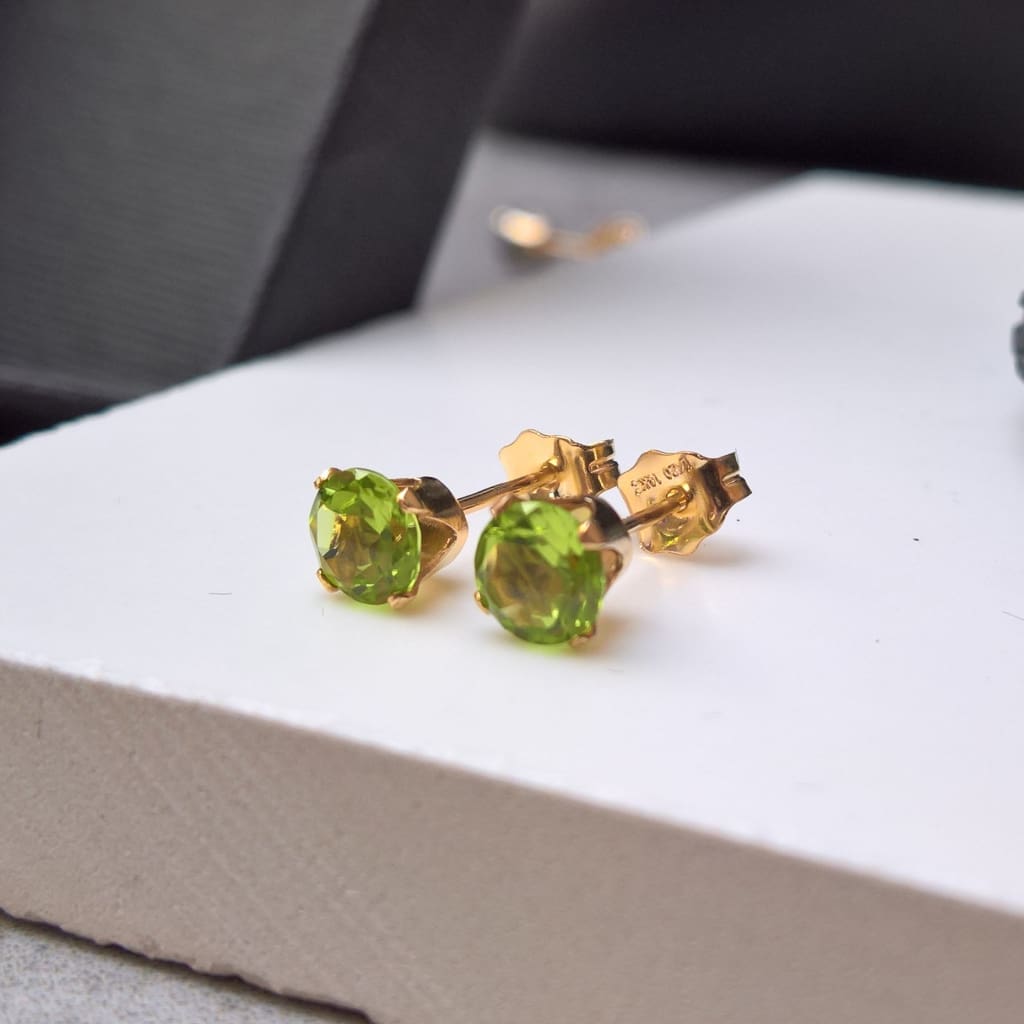 Peridot stud earrings in 14k gold fill