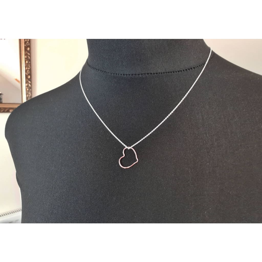 Rose gold floating heart necklace