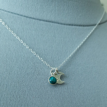 Emerald silver moon pendant necklace - May birthstone - Taurus Gift