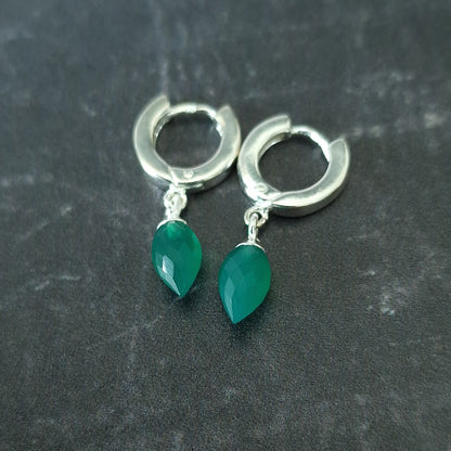 Sterling Silver Single Green Onyx Huggie Hoop Earring - August Birthstone Gift Unisex Design