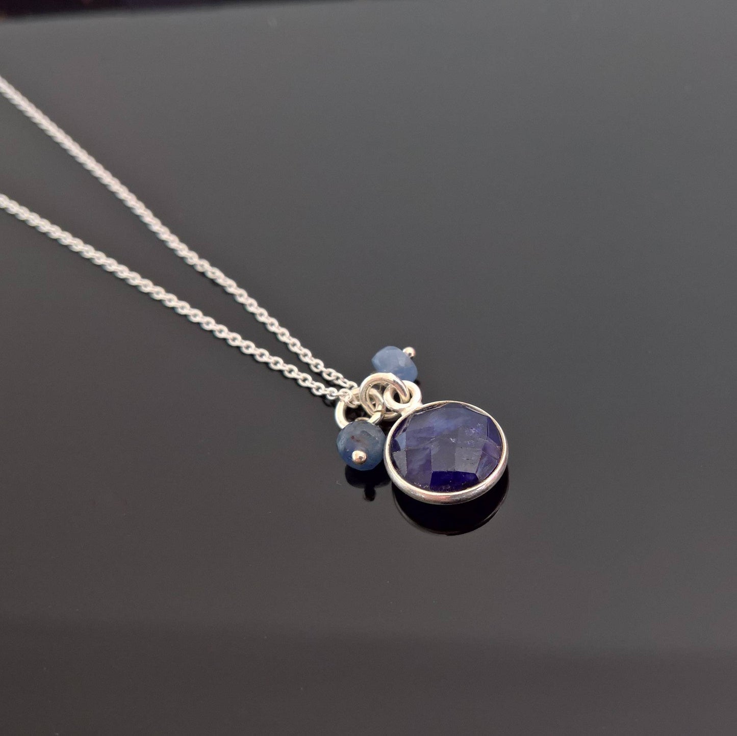Blue sapphire pendant necklace in sterling silver