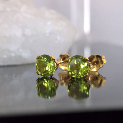 Peridot stud earrings in 14k gold fill